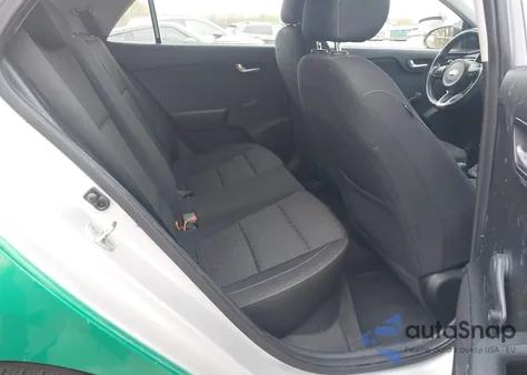 2018 Kia Rio Lx z USA, uszkodzony, nr VIN 3KPA25AB9JE119315
